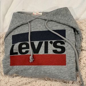 grey levi’s hoodie